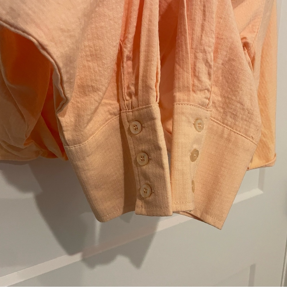 Mable Mariah Cropped Twist Hem Collared Button Up Blouse in Orange Cream - Picture 6 of 8